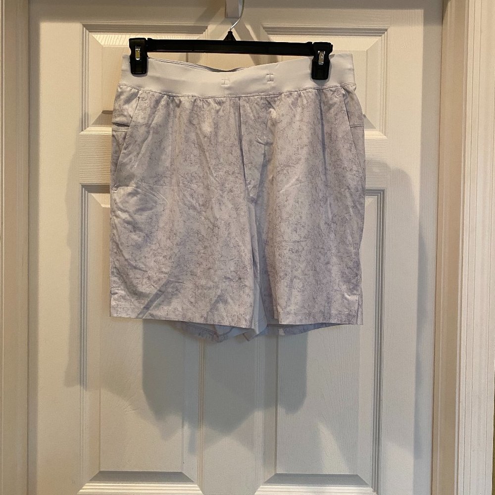Mens Lululemon Short Size Large